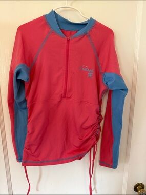Full sand Girls' Two-Tone Rash Guard - Pink & Blue. Size: L